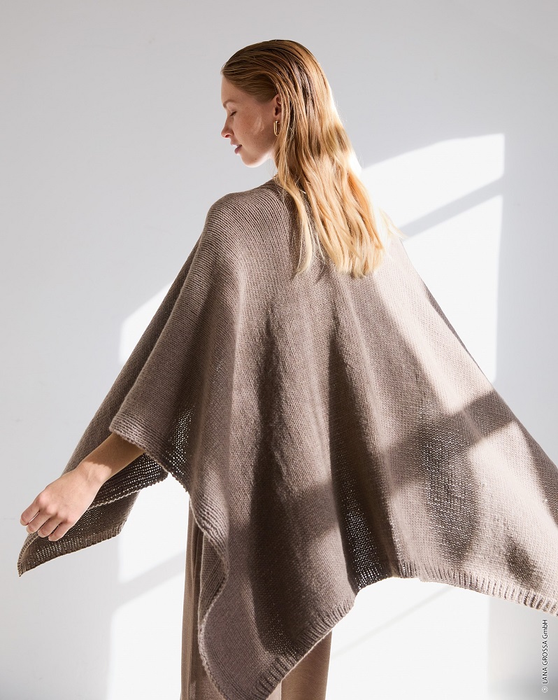 Anleitung Nr. 18014 Poncho aus Cashmere Kiss