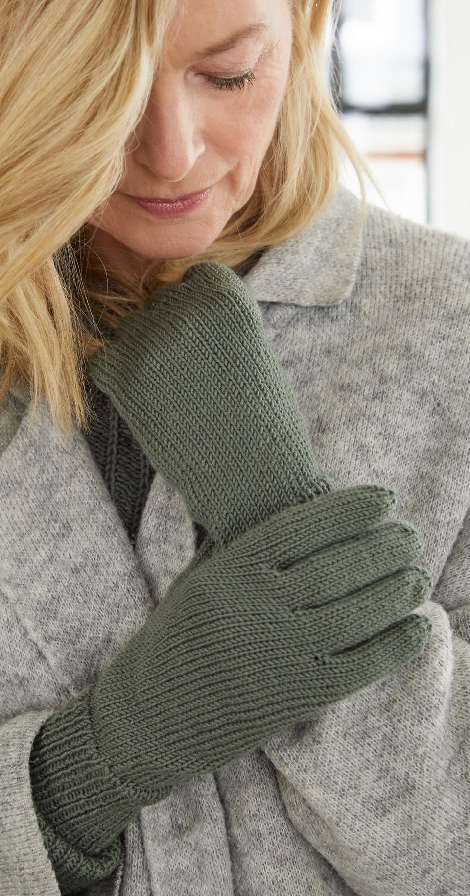 Anleitung Nr. 17925 Finger-Handschuhe aus Cool Wool
