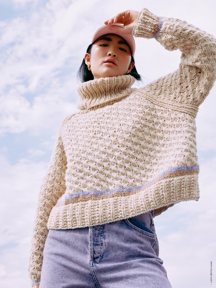 Anleitung Nr. 18292 Pullover aus Lala Berlin Lovely Cotton & Brillino
